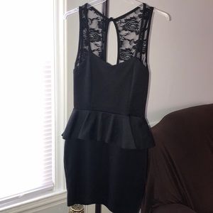 Mini lace peplum dress